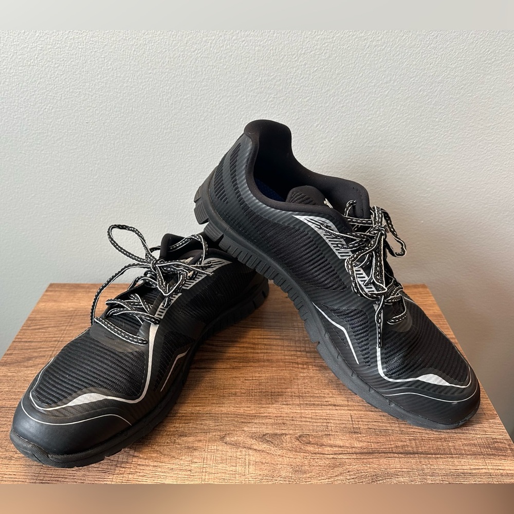 Men’s Varsity Encore 2 Cheer Shoe Size 11